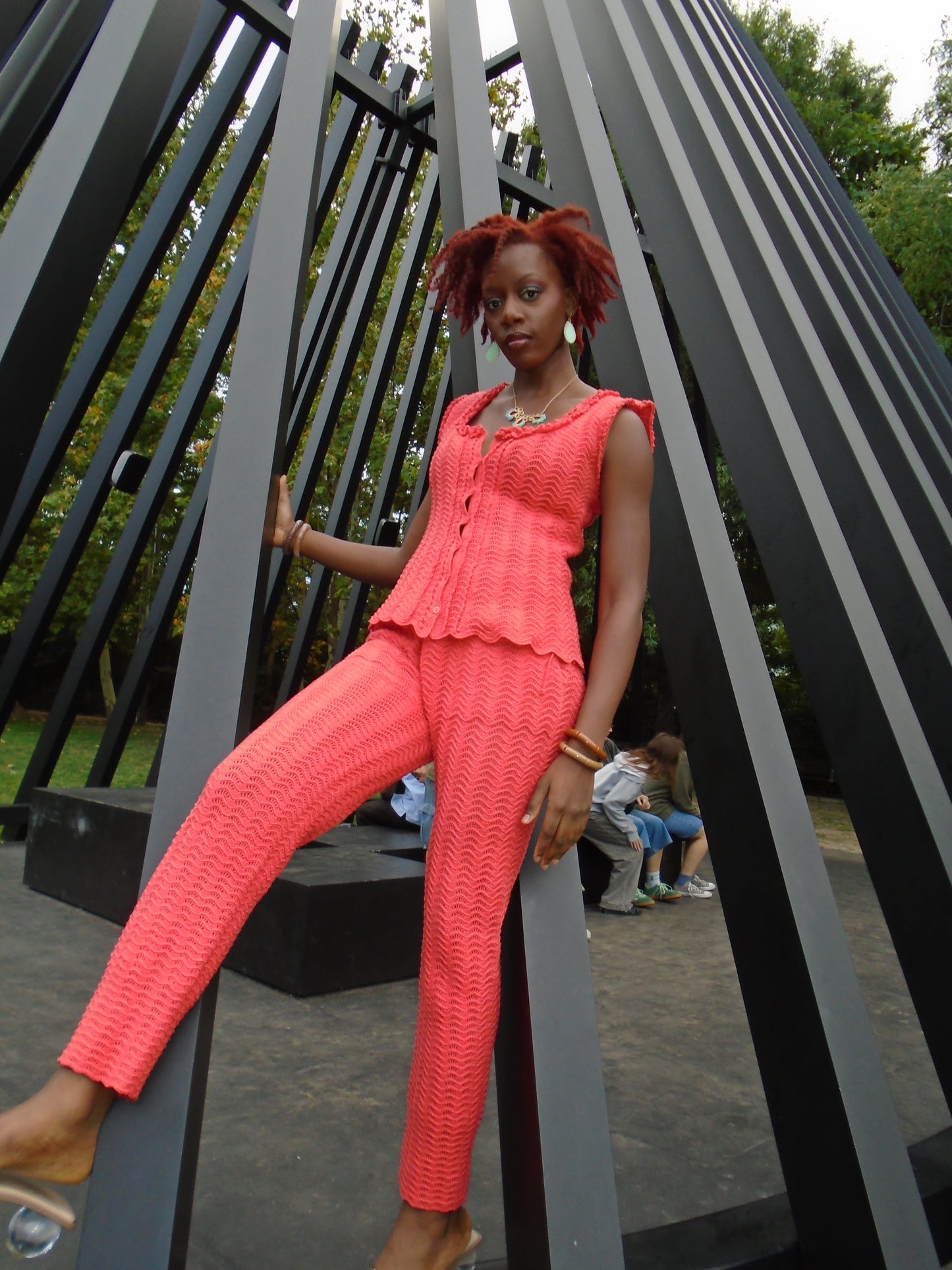 Stright bottom pants set.
