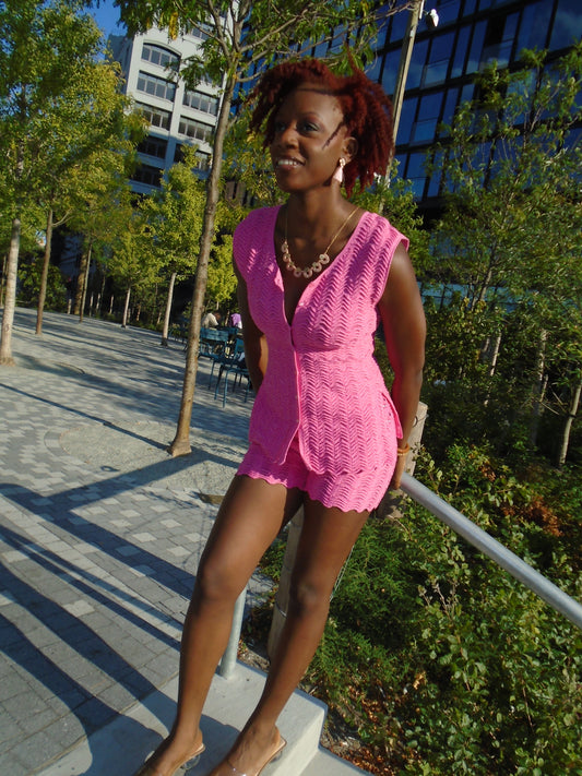 short pants set.