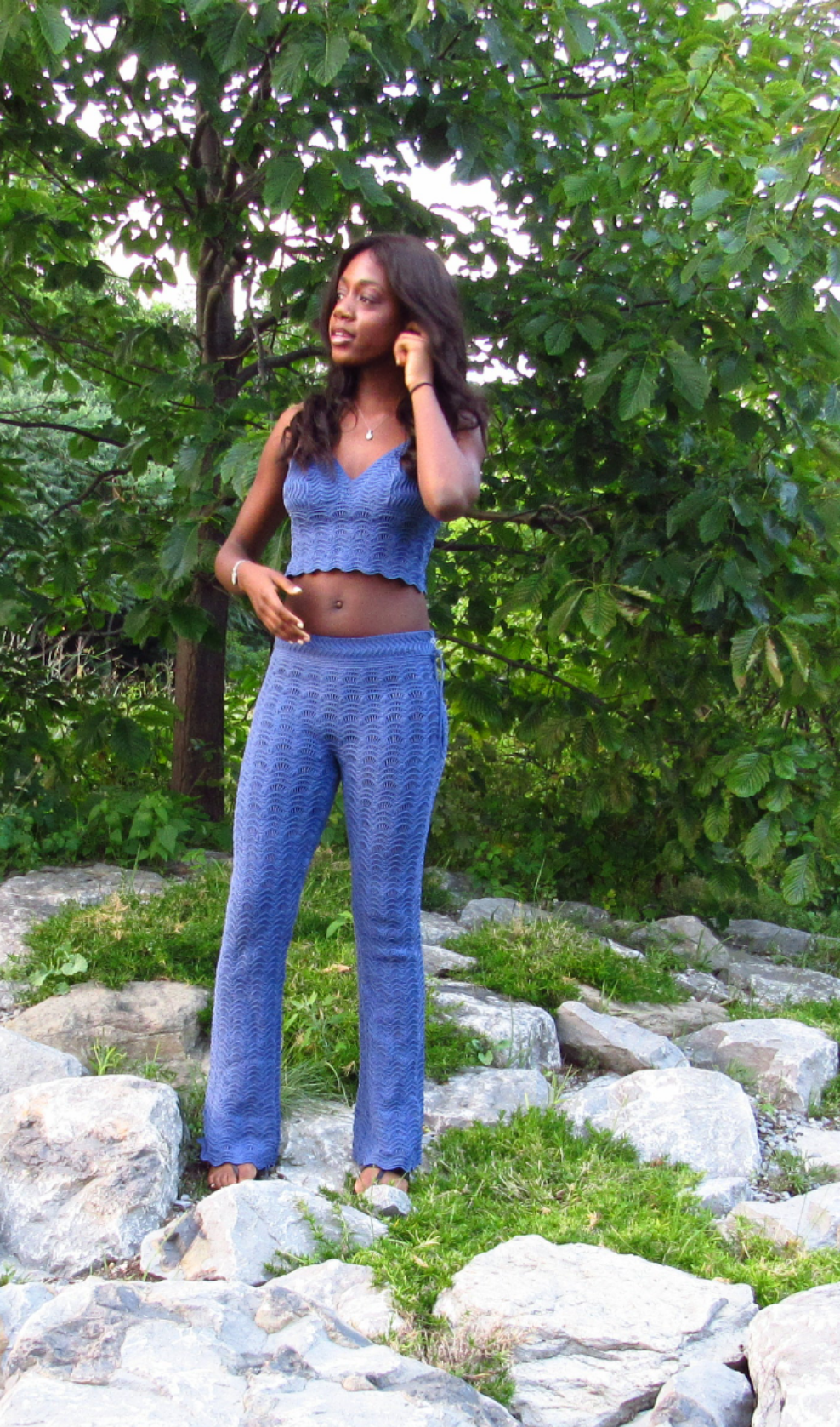 Knitted flare pants set.