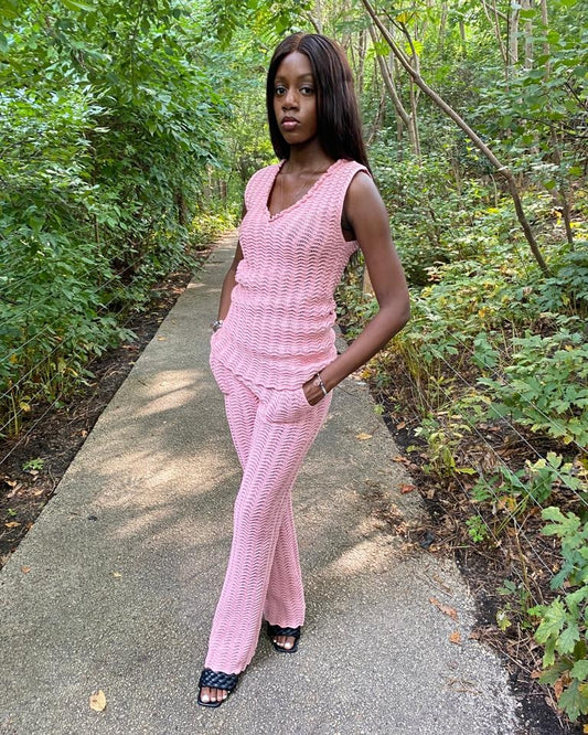 Pants suit set.